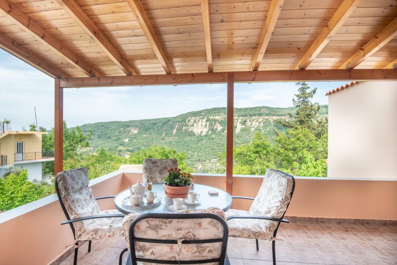 Vilkas Home Topolia Екстериор снимка