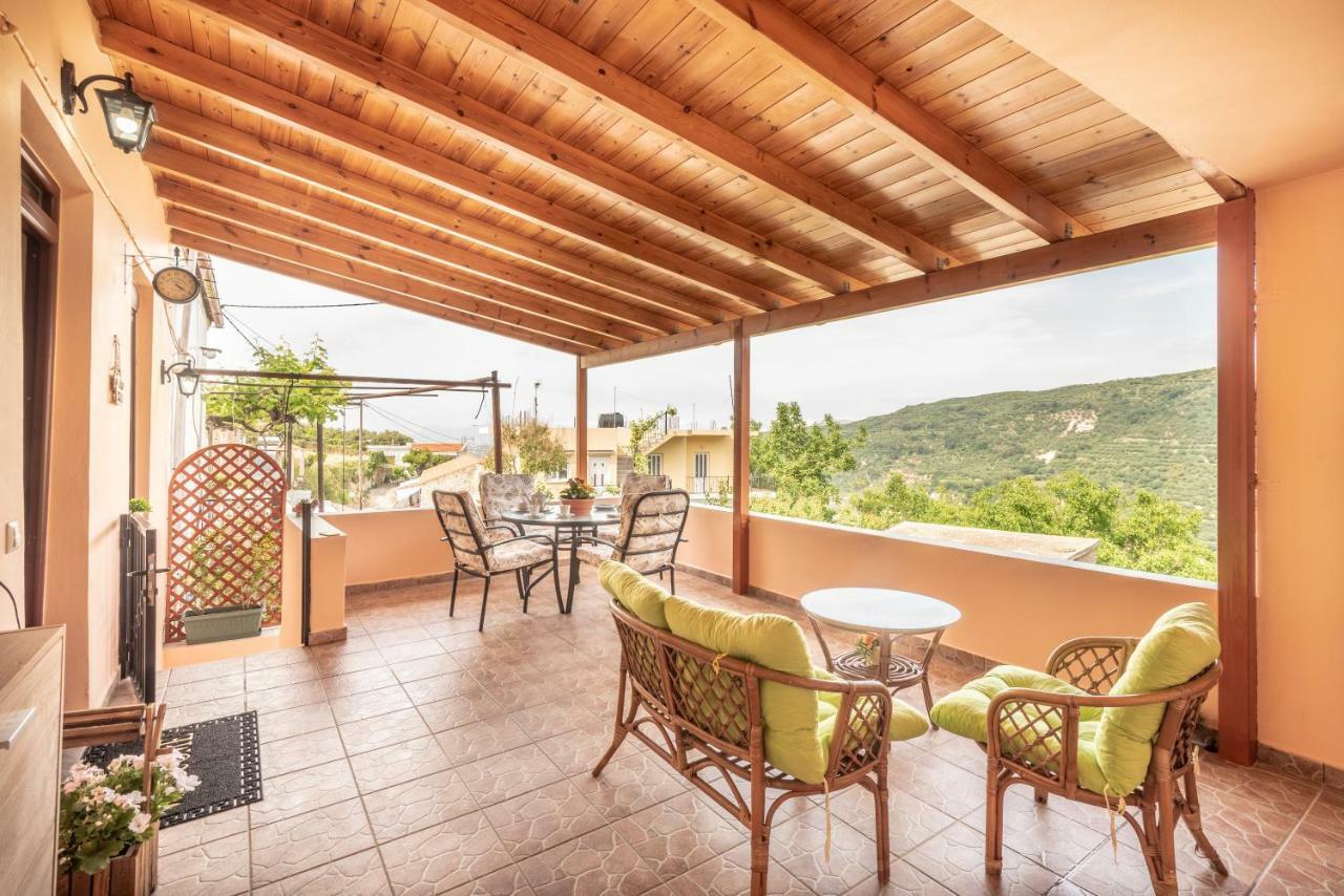 Vilkas Home Topolia Екстериор снимка